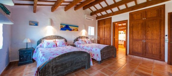 Дом с 7 спальнями в Менорка, Испания № 86514 26