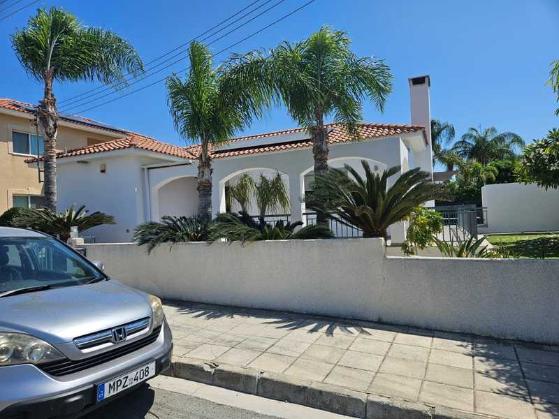 3 bedrooms House in Erimi, Cyprus No. 13714