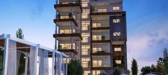 3 bedrooms Apartment in Germasogeia, Cyprus No. 19422 2