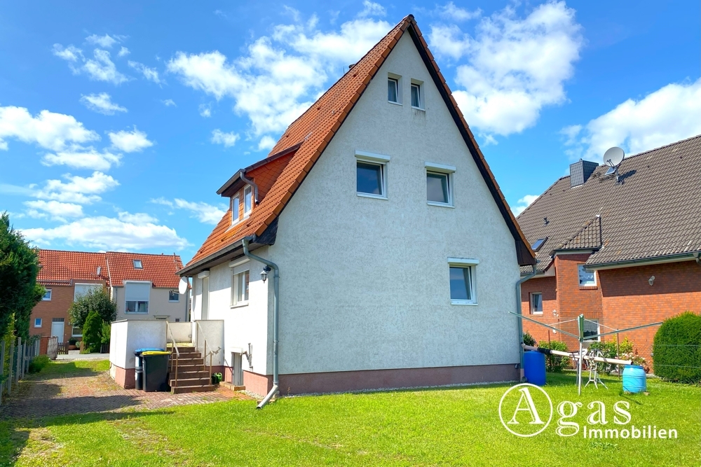 4 rooms House in Oberhavel, Germany No. 32719
