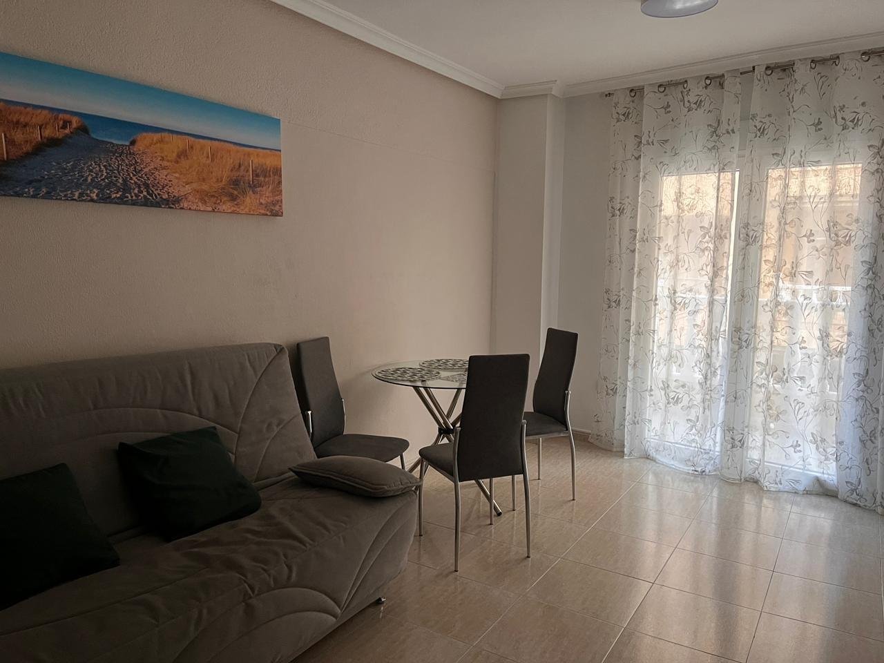 Apartamento T2 em Torrevieja, Spain N.º 283962
