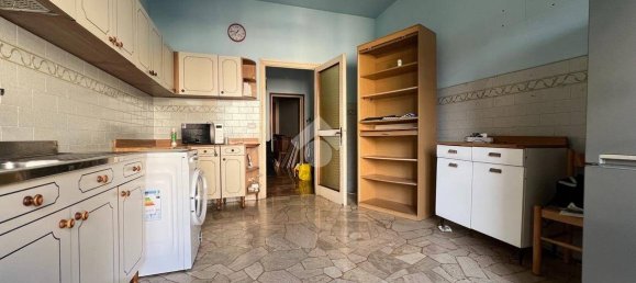 Квартира с 3 спальнями в Флоренция, Италия № 44989 8