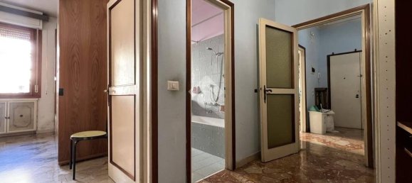 Квартира с 3 спальнями в Флоренция, Италия № 44989 32