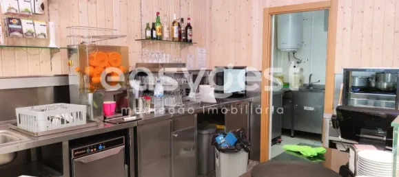 251m² Commercial property in Odivelas, Portugal No. 178038 6