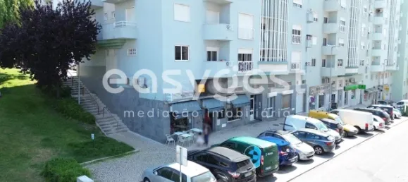 251m² Commercial property in Odivelas, Portugal No. 178038 22