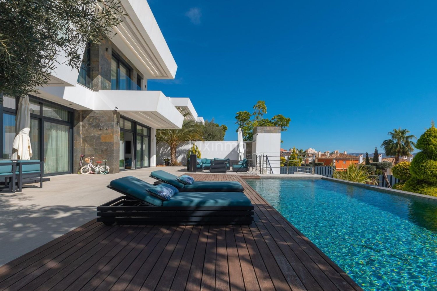 5 Schlafzimmer Villa in Alicante, Spain, Nr. 27569