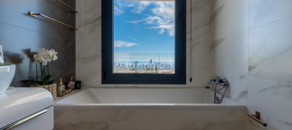 5 Schlafzimmer Villa in Alicante, Spain, Nr. 27569 27