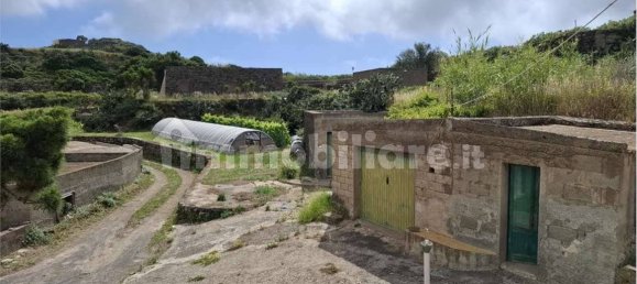 5-Zimmer Villa in Pantelleria, Italy, Nr. 352087 12