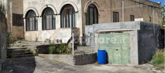 5-Zimmer Villa in Pantelleria, Italy, Nr. 352087 8