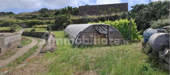 5-Zimmer Villa in Pantelleria, Italy, Nr. 352087 9
