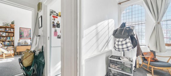 1 bedroom Apartment in London, United Kingdom No. 7813 33