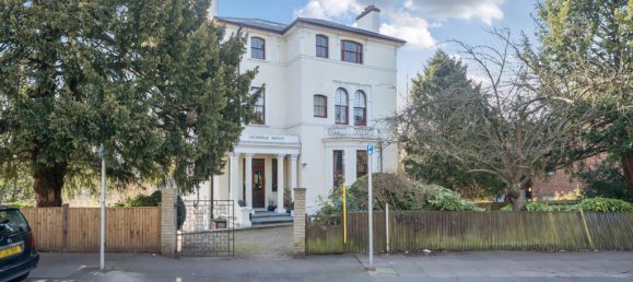 1 bedroom Apartment in London, United Kingdom No. 7813 20