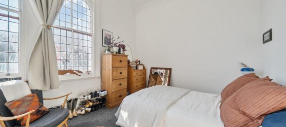 1 bedroom Apartment in London, United Kingdom No. 7813 8