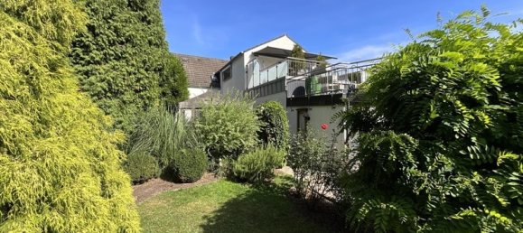 9 rooms Townhouse in Oberhausen, Germany No. 369729 2