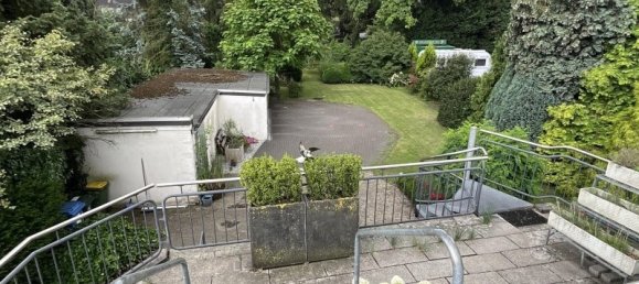 9 rooms Townhouse in Oberhausen, Germany No. 369729 4