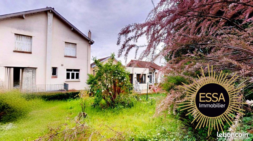 3 غرف نوم منزل في Viroflay, France رقم 327507