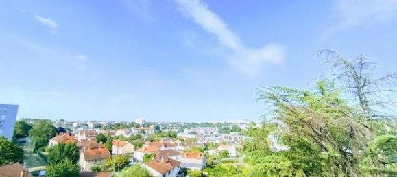 4 bedrooms Apartment in Poitiers, France No. 315066 11