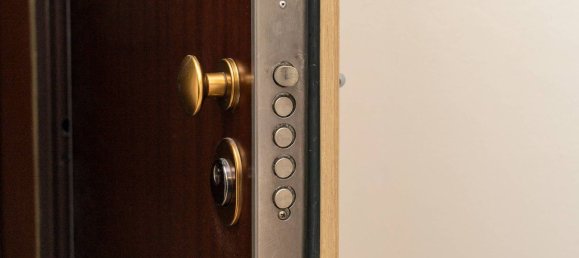 2 bedrooms Apartment in Turin, Italy No. 380307 20