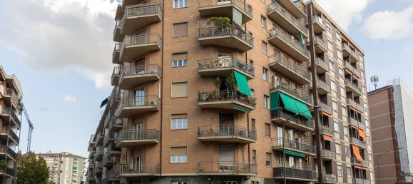 2 bedrooms Apartment in Turin, Italy No. 380307 27