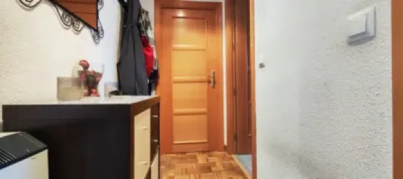 Apartamento de 3 dormitorios en Madrid, Spain No. 142275 20