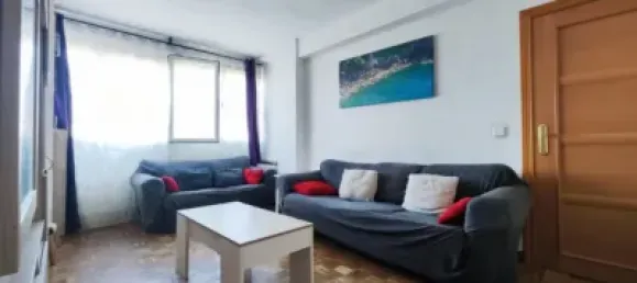 Apartamento de 3 dormitorios en Madrid, Spain No. 142275 9