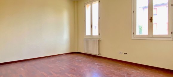 4 bedrooms Duplex in Modena, Italy No. 381658 24