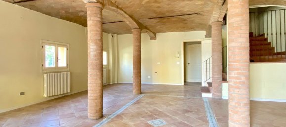 4 bedrooms Duplex in Modena, Italy No. 381658 13