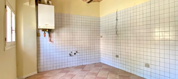 4 bedrooms Duplex in Modena, Italy No. 381658 16