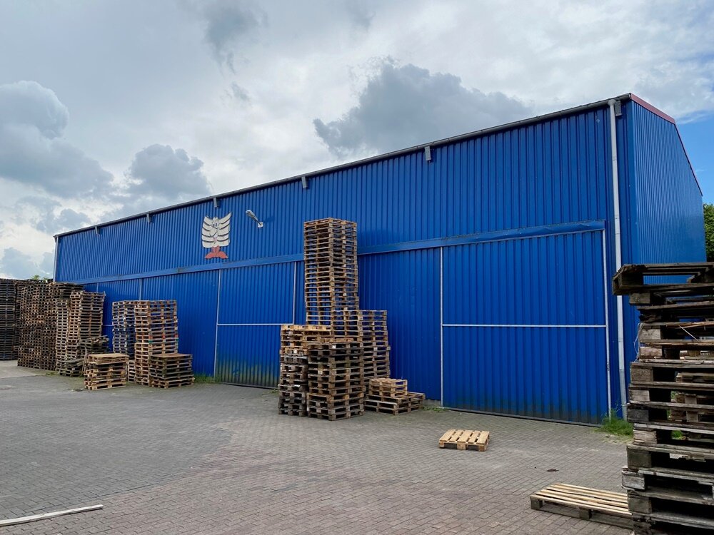 Entrepôt à Steinburg, Germany 249m² No. 57227