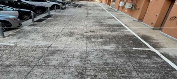 3 rooms Apartment in Palermo, Italy No. 44599 8