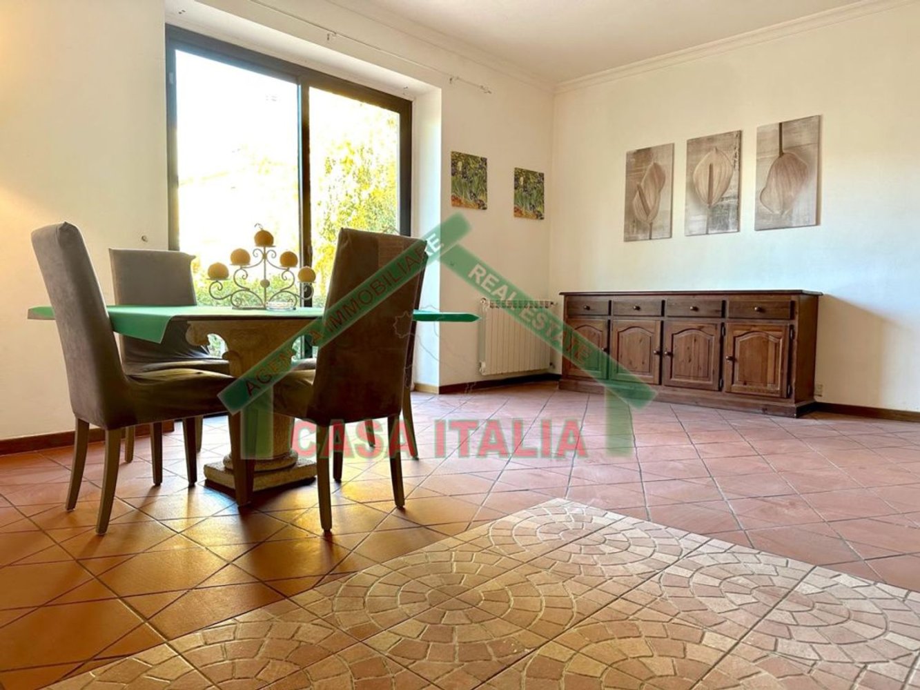 4-Zimmer Wohnung in Capodimonte, Italy, Nr. 157362