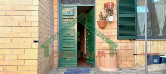 4-Zimmer Wohnung in Capodimonte, Italy, Nr. 157362 12