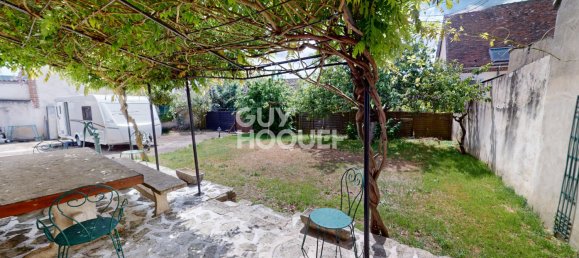 Casa de 4 dormitorios en Chateaudun, France No. 275478 11