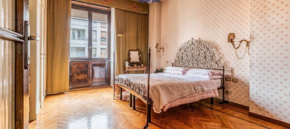 3 bedrooms Apartment in Milan, Italy No. 325727 13