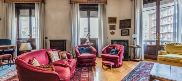 3 bedrooms Apartment in Milan, Italy No. 325727 2