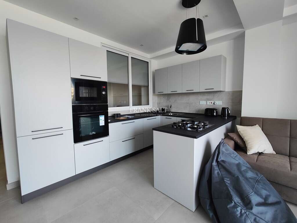 Квартира с 1 спальней в Сан-Пауль-иль-Бахар, Мальта № 10947