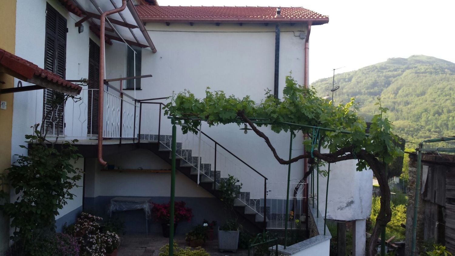 Casa de 3 habitaciónes en Bargagli, Italy No. 35813