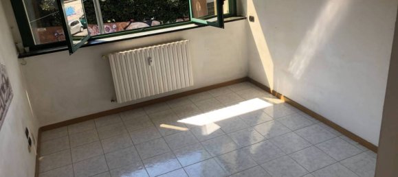 Studio in Milan, Italy, Nr. 337815 16