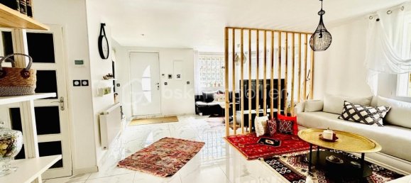 Villa de 5 dormitorios en Gagny, France No. 175636 17