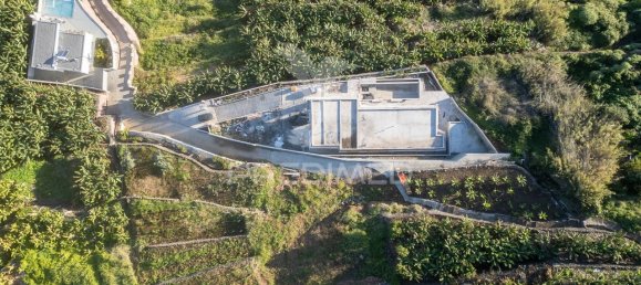 3 bedrooms House in Calheta, Portugal No. 99340 2