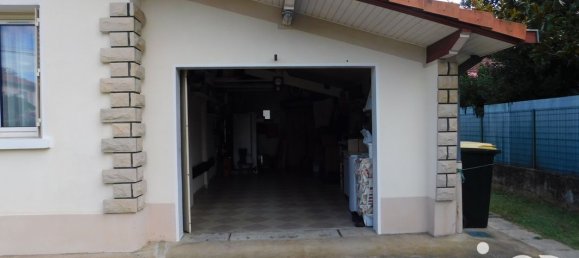 2 bedrooms House in Meyzieu, France No. 335349 14