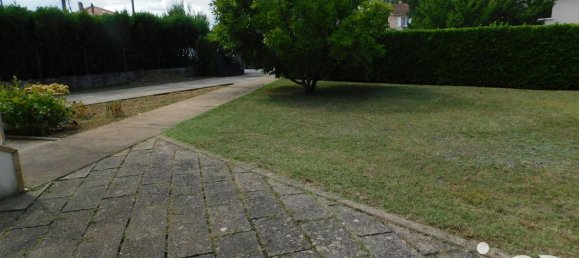 2 bedrooms House in Meyzieu, France No. 335349 18