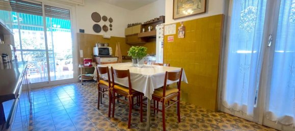 Ático de 4 habitaciónes en Sanremo, Italy No. 8633 37