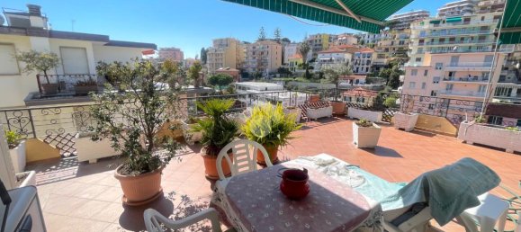 Ático de 4 habitaciónes en Sanremo, Italy No. 8633 9
