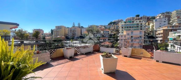 Ático de 4 habitaciónes en Sanremo, Italy No. 8633 26