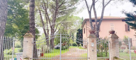 5 chambres Villa à Corinaldo, Italy No. 191847 2