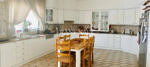 Вилла с 4 спальнями в Свийи, Мальта № 6459 4