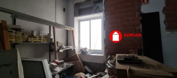 Gewerbliche Immobilie in La Vall d'Uixo, Spain 120m², Nr. 146377 4