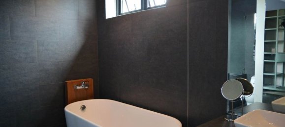 3 bedrooms Villa in Bang Tao, Thailand No. 6060 2