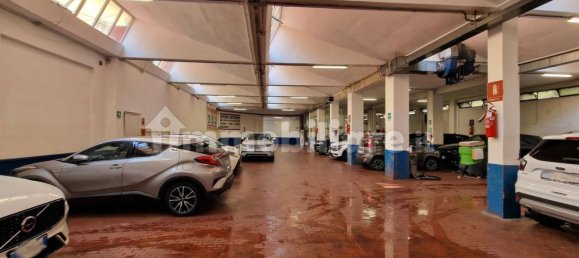 Gewerbliche Immobilie in Bologna, Italy 1800m², Nr. 327198 12